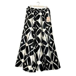 NWT HER Destiny Quatrefoil Long Silky A-Line Skirt with Sash Black White Medium